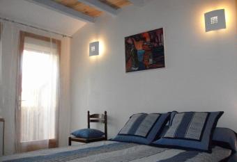 La Parenth  se has Balcony rooms