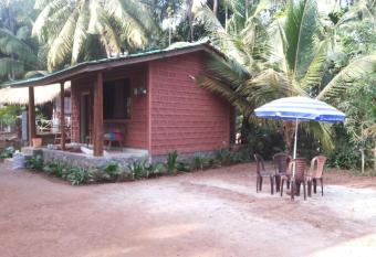 Tendulkar Beach Resort has Balcony rooms