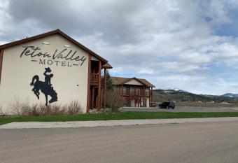 Teton Valley Motel allows 18 year olds to book a room