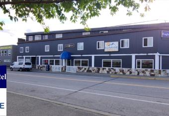 Eagle Hotel allows 18 year olds to book a room