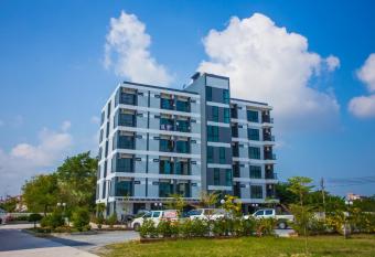 Promsook Apartment has Balcony rooms