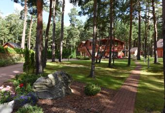   alkoni has Balcony rooms