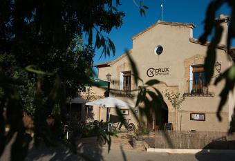 Crux Albergue has Balcony rooms