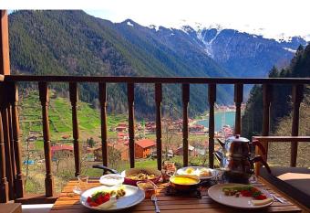   zen Villa Apart has Balcony rooms