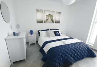 Hypogeum Suites & Apartments allows 18 year olds to book a room