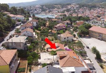 Apartments with a parking space Jelsa, Hvar - 134 has Balcony rooms