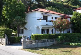 Apartment Supetarska Draga - Donja 5030a has Balcony rooms