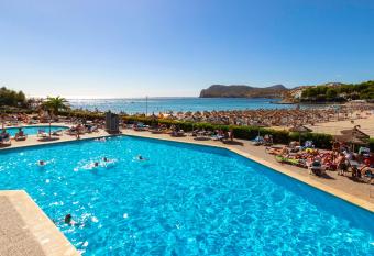 Hotel Vibra Beverly Playa has Balcony rooms