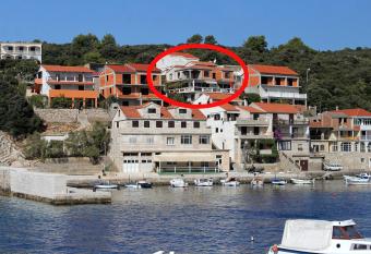 Apartments by the sea Zavalatica, Korcula - 9315 has Balcony rooms