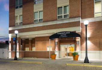 TownePlace Suites by Marriott Champaign Urbana/Campustown has Balcony rooms