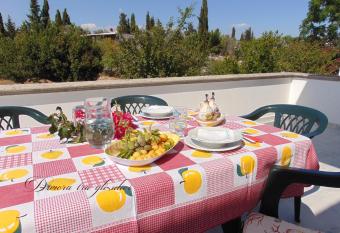 Dimora tra gli ulivi has Balcony rooms