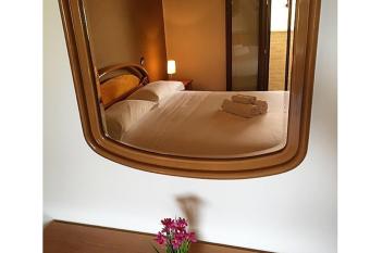 Residence C   Mazzini has Balcony rooms