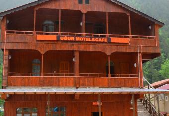 U  ur Motel has Balcony rooms