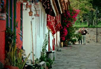 Villa Salom   Apartamentos Tur  sticos has Balcony rooms