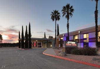 Apache Gold Resort Hotel & Casino has Balcony rooms