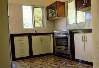 My Ozi Perl New Creole Villas allows 18 year olds to book a room