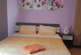 Concordia Guesthouse has Balcony rooms