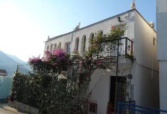 Zagradge I.N. apartments has Balcony rooms