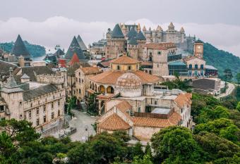 Mercure Danang French Village Bana Hills allows 18 year olds to book a room