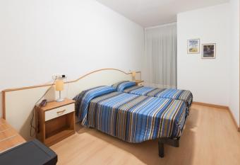 Hotel Garni Losanna allows 18 year olds to book a room