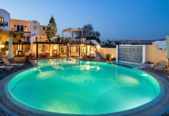 Kalimera Hotel has Balcony rooms