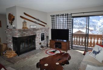 Rr-interlaken 08 has Balcony rooms