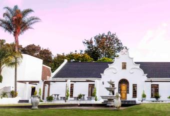 Victoria Heights B&B allows 18 year olds to book a room