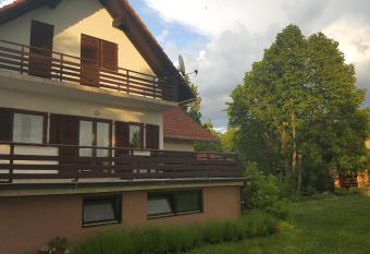 House Tudi   has Balcony rooms