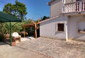 Apartment Soline has Balcony rooms