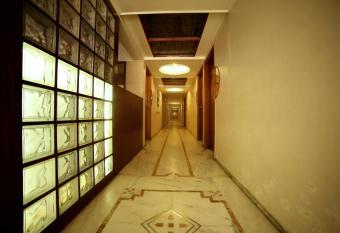 Hotel Sanmati has Smoking rooms