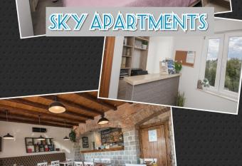 Sky Apartments & Rooms has Balcony rooms