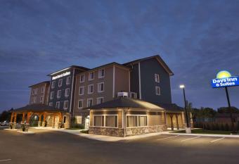 Days Inn & Suites by Wyndham Lindsay allows 18 year olds to book a room