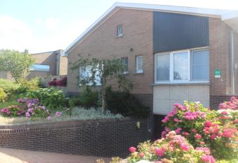 B&B Vanloo allows 18 year olds to book a room