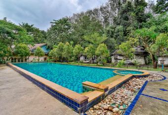 Ingthara Resort has Balcony rooms