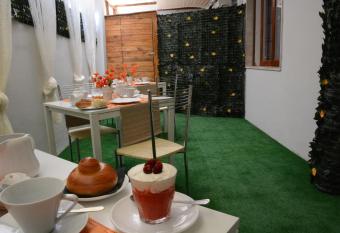 B&B Crystal has Balcony rooms