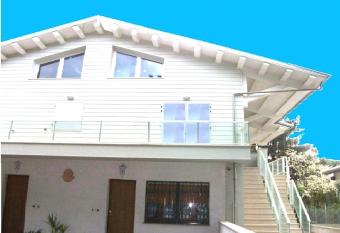 Holiday Home Michela allows 18 year olds to book a room