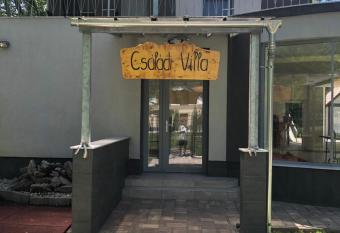 Csal  di Villa has Balcony rooms