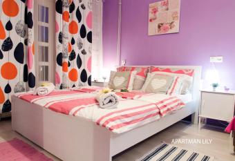 Apartments Kamenecki has Balcony rooms