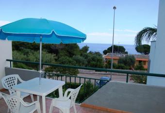 Casa Alfredo has Smoking/Balcony rooms