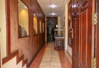 Leynbaan Villa has Balcony rooms