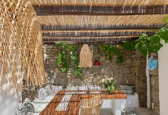 Bellou Suites allows 18 year olds to book a room