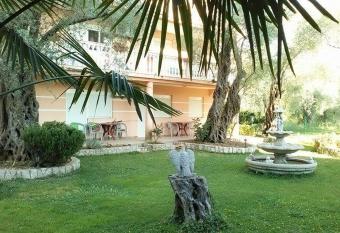 Apartments Duskic has Balcony rooms