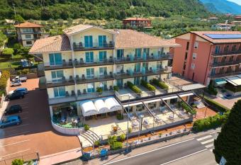 Hotel Astoria - 3stelle S has Balcony rooms