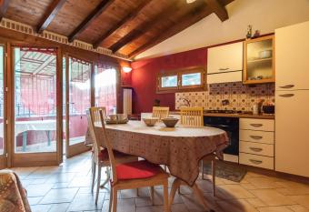 Casa Luigia has Balcony rooms