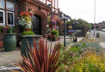 Sheridans Budget Accomodation allows 18 year olds to book a room