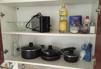 LaTorre Aparts has rooms with a private hot tub