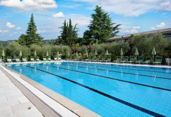 Park Hotel Oasi has Balcony rooms