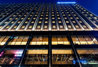 Daiwa Roynet Hotel Ginza PREMIER has Smoking rooms
