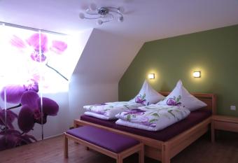 Ferienoase ENGEL has Balcony rooms