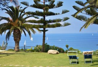 La Meridiana allows 18 year olds to book a room